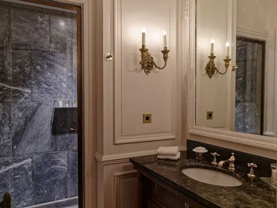 Premier Tek Büyük Yataklı Oda