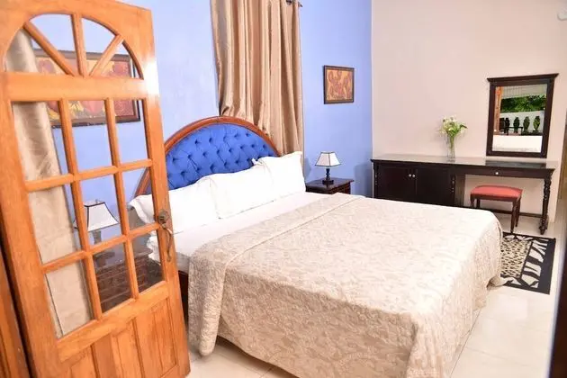 Comfort Oda, 1 En Büyük (King) Boy Yatak, Okyanus Manzaralı