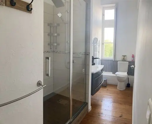 Superior Tek Büyük Yataklı Oda, Havuz Manzaralı