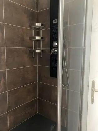 Superior Tek Büyük Yataklı Oda, Havuz Manzaralı