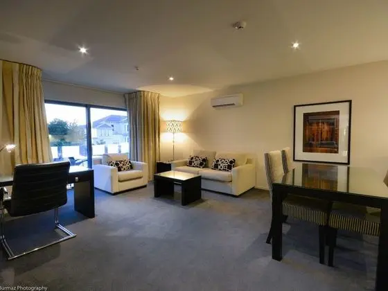 Grand Apart Daire, Balkon