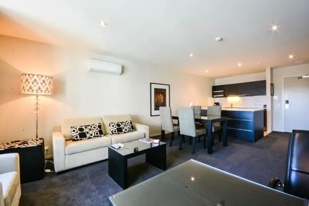 Grand Apart Daire, Balkon