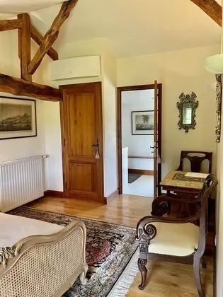 Luxury Tek Büyük Yataklı Oda, Banyolu/Duşlu, Üzüm Asması Manzaralı