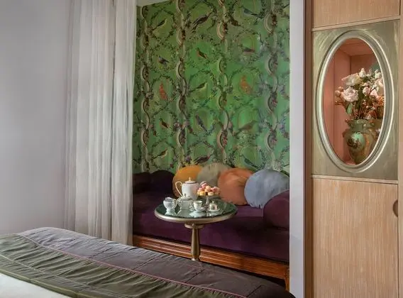 Superior Tek Büyük veya İki Ayrı Yataklı Oda