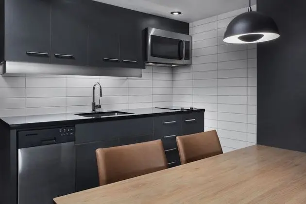 Çatı Katı (Loft), 1 En Büyük (King) Boy Yatak, Mutfak