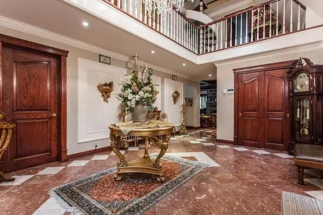 Deluxe Villa, Birden Çok Yatak Odası