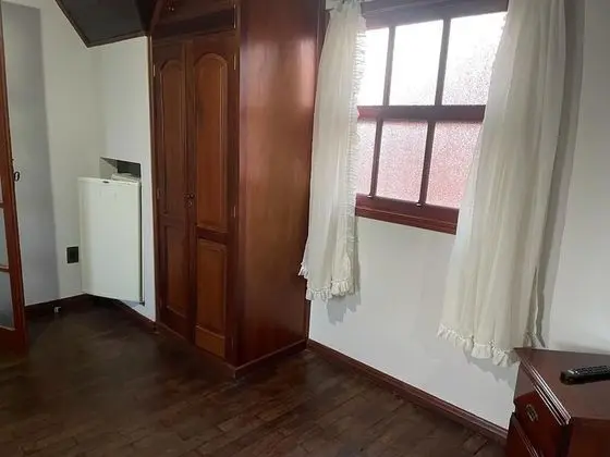 Superior Oda, Ek Bina