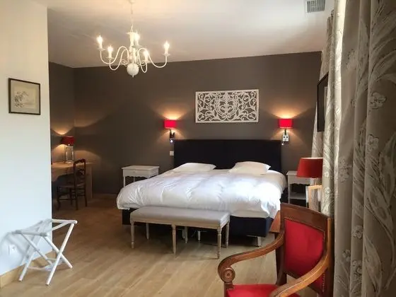 Deluxe Tek Büyük veya İki Ayrı Yataklı Oda, Özel Banyo (Grand Cour)