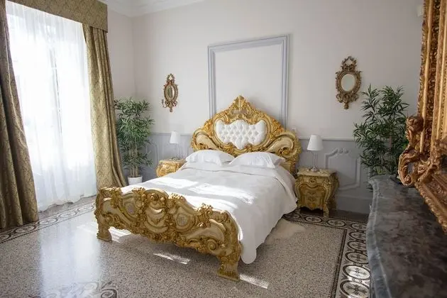 Romantic Süit, Şömine