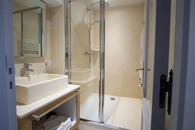 Standard Tek Büyük Yataklı Oda, Park Manzaralı