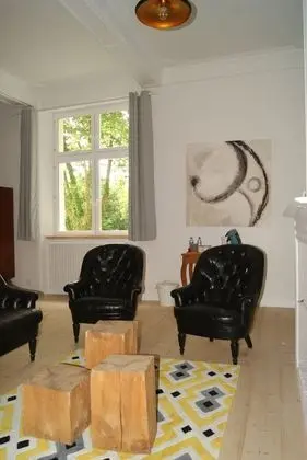 Deluxe Tek Büyük Yataklı Oda (Suite)