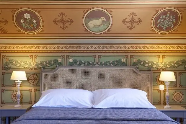 Exclusive Tek Büyük Yataklı Oda (La Chapelle)
