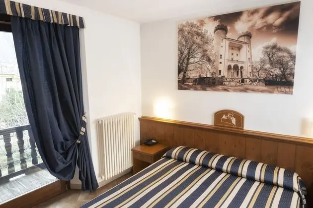 Tek Büyük veya İki Ayrı Yataklı Oda, Mutfak