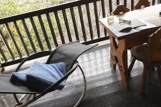 Tek Büyük veya İki Ayrı Yataklı Oda, Mutfak