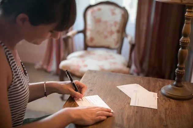 Classic Tek Büyük Yataklı Oda