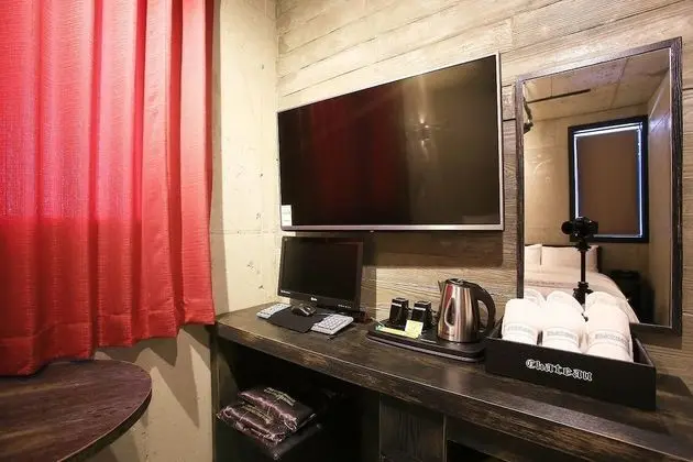 Standard Tek Büyük Yataklı Oda (Extra Charge for 2+ Nights)