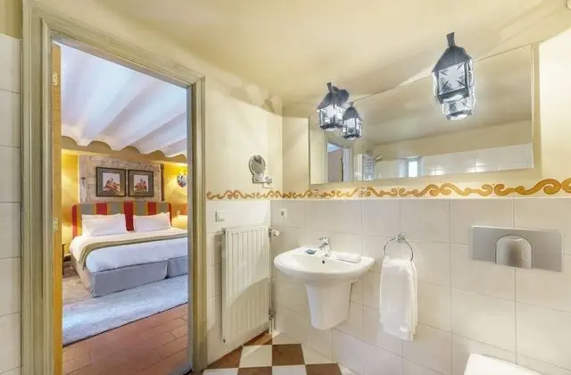 Deluxe Terrace Room