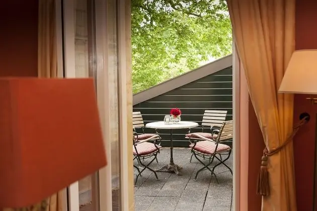One bedroom Residence with Terrace