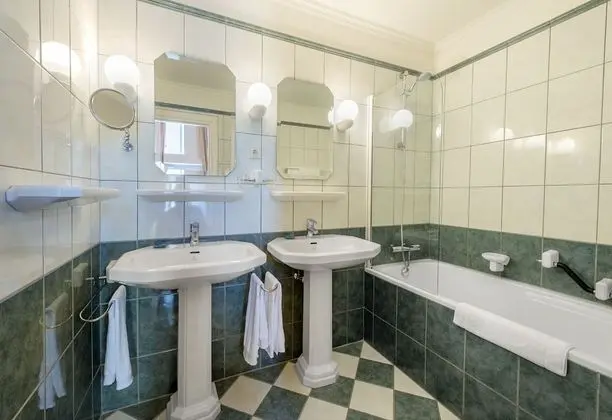 One bedroom Residence with Terrace
