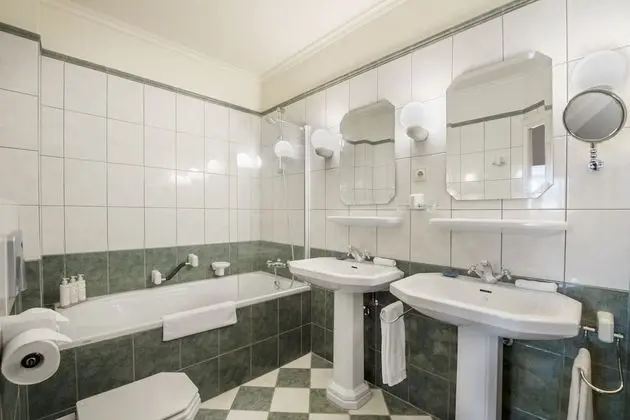 Two bedroom Residence with Terrace