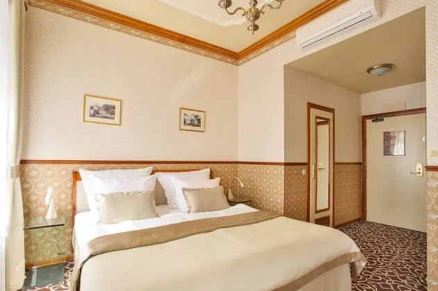 Deluxe Tek Büyük Yataklı Oda, 1 Çift Kişilik Yatak