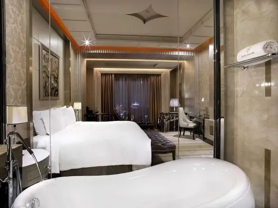 Luxury Oda, 1 En Büyük (King) Boy Yatak