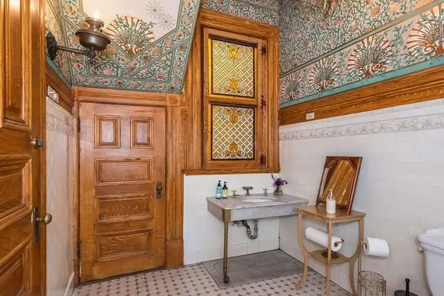 Deluxe Tek Büyük Yataklı Oda, Özel Banyo (Isadora Duncan Room)