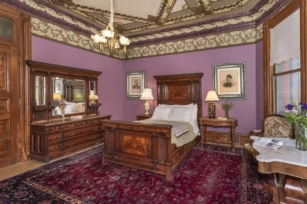 Deluxe Tek Büyük Yataklı Oda, Özel Banyo (Isadora Duncan Room)