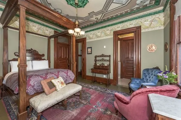 Superior Tek Büyük Yataklı Oda, Banyolu/Duşlu (Enrico Caruso Room)