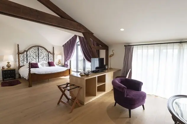 Deluxe Tek Büyük Yataklı Oda