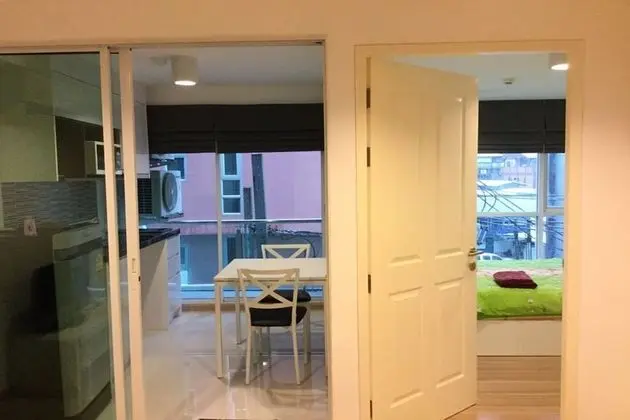 Business Daire, 1 Büyük (Queen) Boy Yatak ve Çekyat, Buzdolabı ve Mikrodalga, Havuz Manzaralı