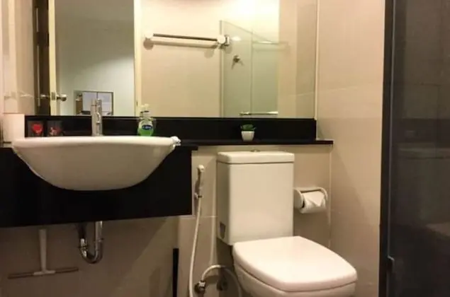 Business Daire, 1 Büyük (Queen) Boy Yatak ve Çekyat, Buzdolabı ve Mikrodalga, Havuz Manzaralı