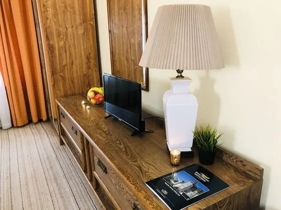 Deluxe Tek Büyük Yataklı Oda, Dağ Manzaralı