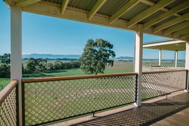 Luxury Süit, Sıcak Su Küveti (Yarra)