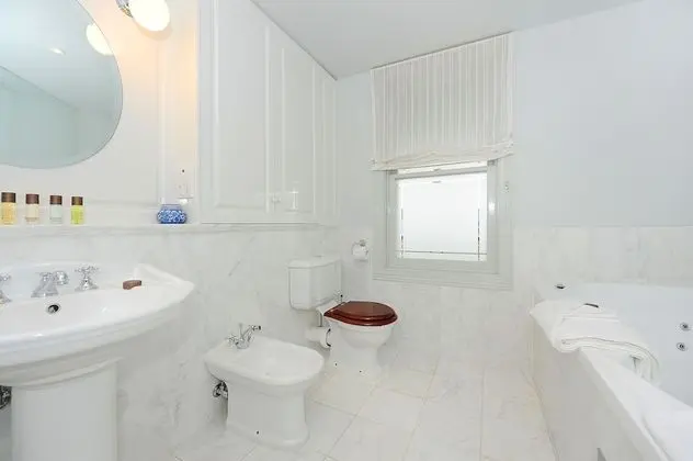 Luxury Süit, Sıcak Su Küveti (Yarra)