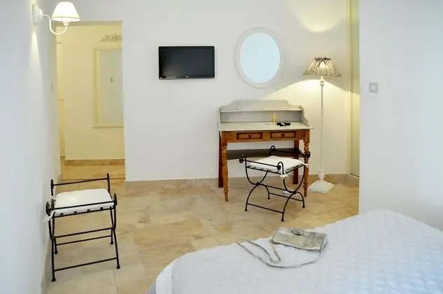 Comfort Tek Büyük Yataklı Oda