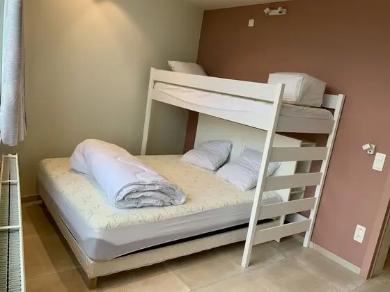 Family Apart Daire, 3 Yatak Odası, Mutfak, Göl Manzaralı (Les Trois Lions)