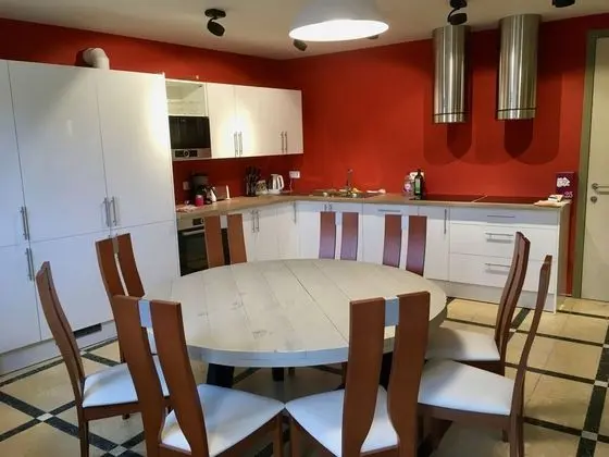 Family Apart Daire, 3 Yatak Odası, Mutfak, Göl Manzaralı (Les Trois Lions)