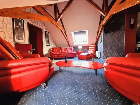 Family Süit, Küvet