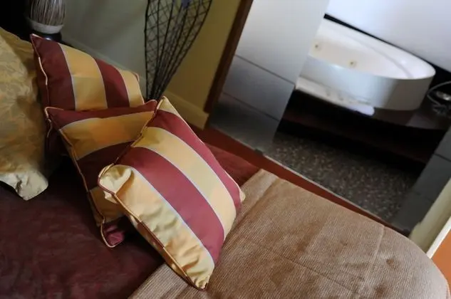 Family Süit, Küvet