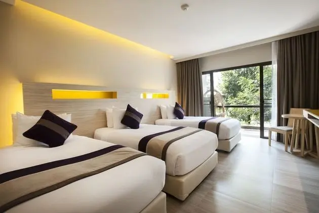 Triple Room