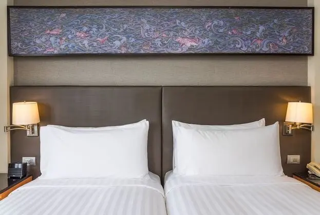 Grand Deluxe 1-Bedroom Twin
