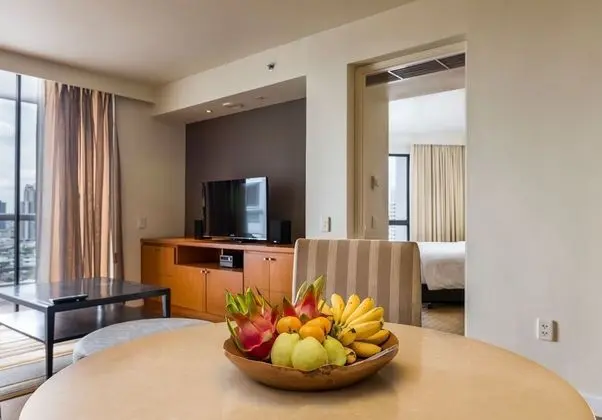 Grand Deluxe 1-Bedroom Twin