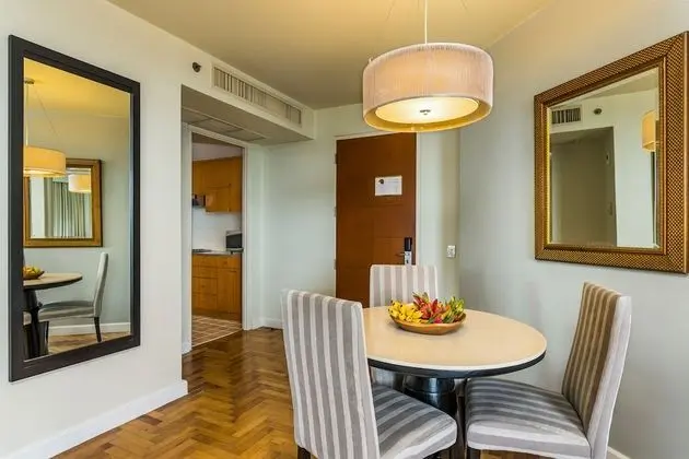 Grand Deluxe 1-Bedroom Twin
