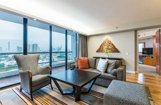 Grand Deluxe 3-Bedroom Twin