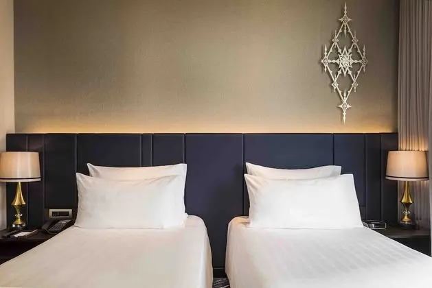 Grand Deluxe Room River View Twin Bed