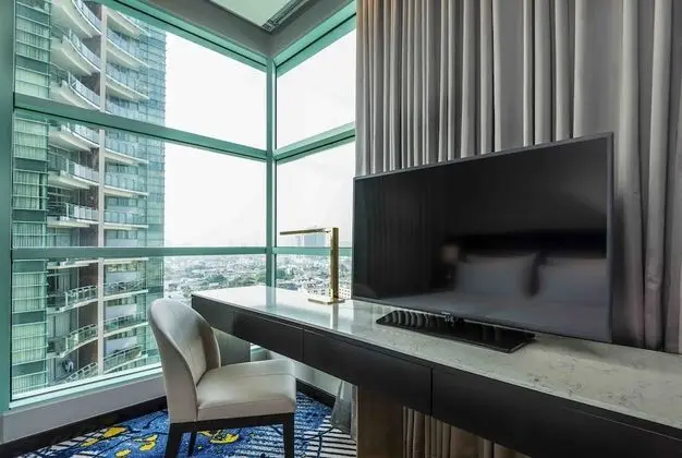 One Bedroom Suite City View Twin Bed
