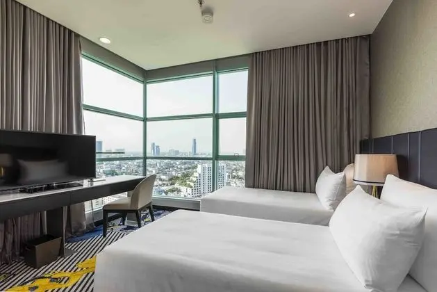 Two Bedroom Suite City View