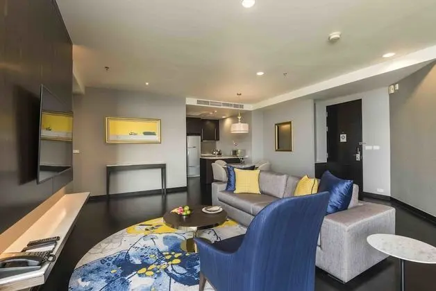 Two Bedroom Suite City View