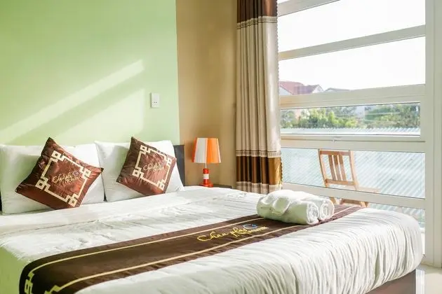 Tek Büyük Yataklı Oda, Balkon